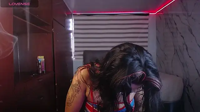 SamathaMay 라이브 XXX 채팅