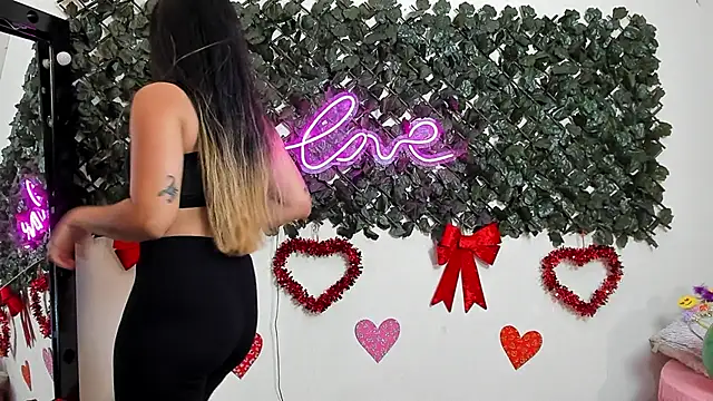 DestinyHills Live XXX-chat