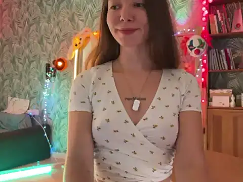 Chat +18 de altertyann ao vivo