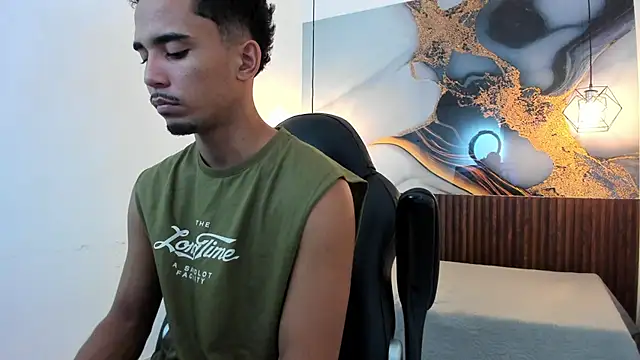 DrakeFoxx Live XXX Chat