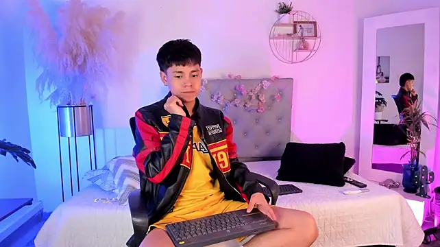 Andy_Belier23n Live XXX chat