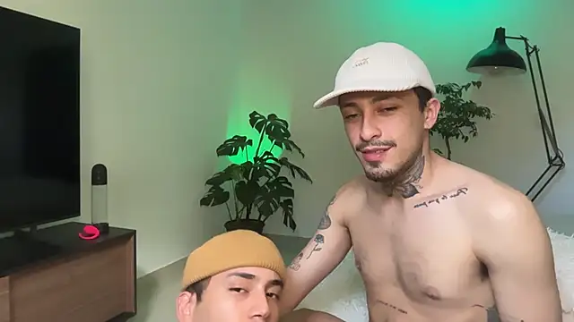 Chat +18 de Noah_and_Steven ao vivo