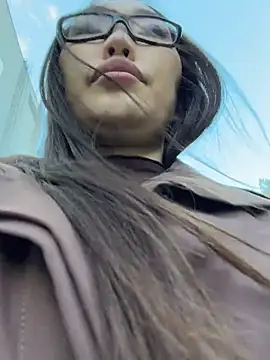 Chat XXX en directo de trytomakememoam