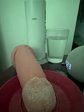 Fuegosincontrol webcam show