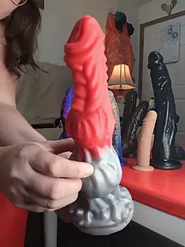 Uniquethickqueen's Live XXX Chat