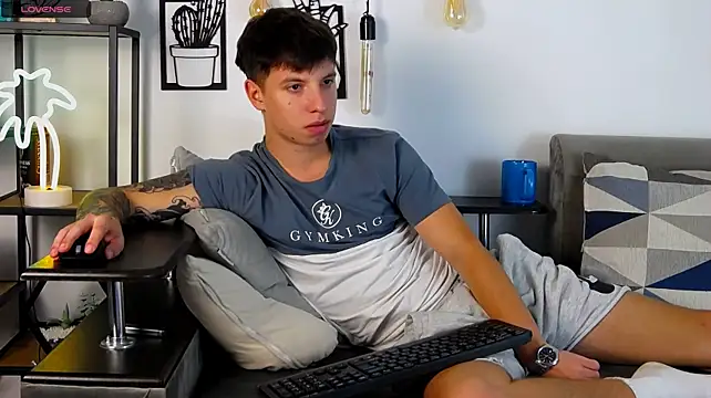 Онлайн чат XXX ThomasEdisonn
