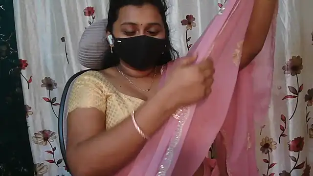 Pavani-Darling Chat XXX in diretta