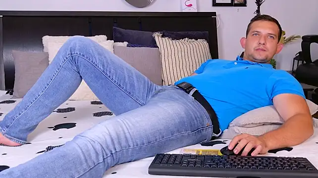 Jimmy_Doss Chat XXX in diretta