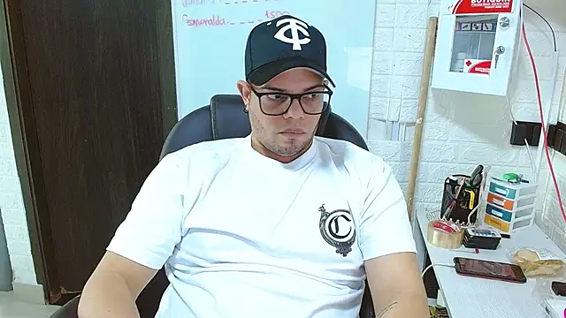 Realjoel01 Live XXX Chat