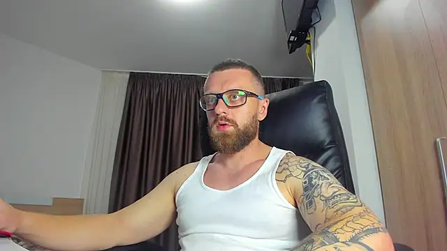 Онлайн чат XXX Findom_guy