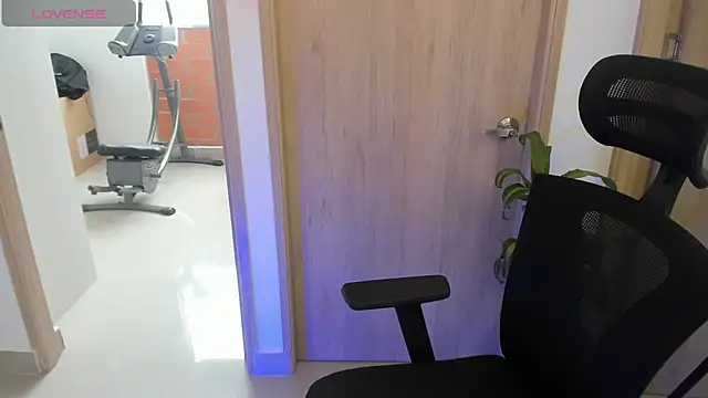 دردشة Danna_Diamond_ الجنسية المباشرة