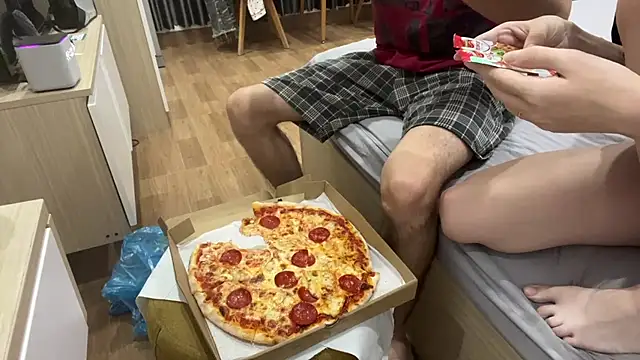 altycouple Live XXX Chat