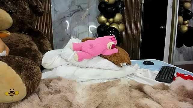 Mindy_19 Chat XXX in diretta