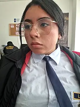 Angela__05 élő XXX-chatje