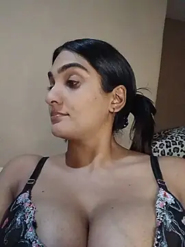 Eroticindian07 Chat XXX in diretta