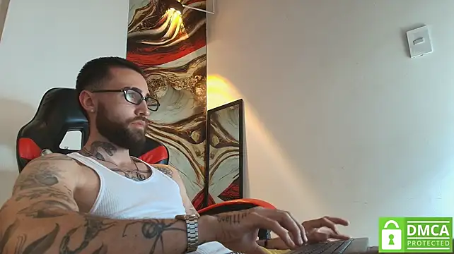 Luke_davis01n Live XXX chat