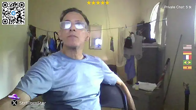 Chat +18 de CaptainFox ao vivo