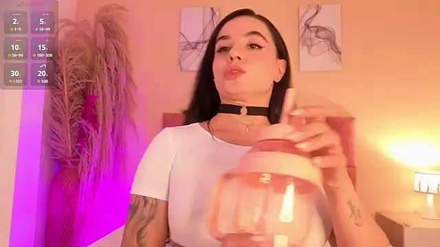 emmy_danielss 라이브 XXX 채팅
