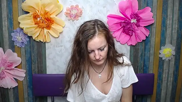 MeganPirs – Naživo XXX chat