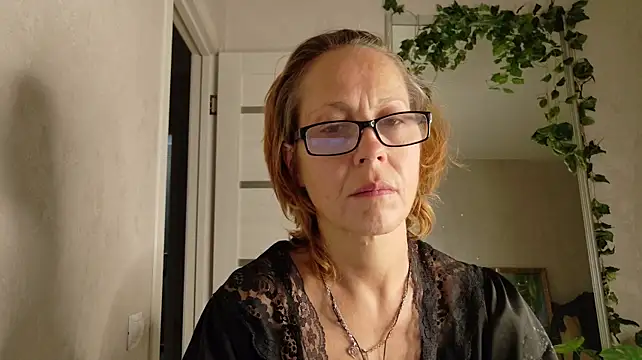LioraWeiss Live XXX-Chat