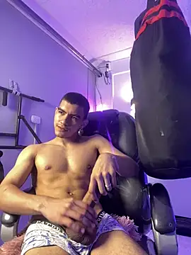 Alejandro_vega_ Live XXX Chat