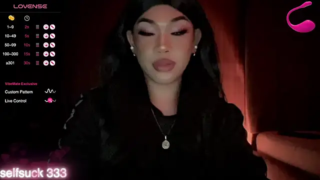 Chat +18 de madam_agnes1 ao vivo