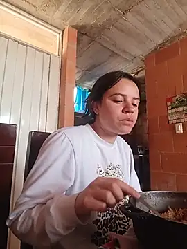 Shanel_Lozano Adlı Modelin Canlı XXX Sohbeti