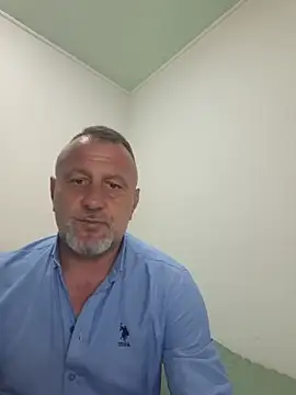 Dominator4y Chat XXX live