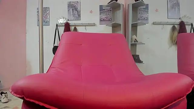 XXX chat uživo modela CAMILA--REY