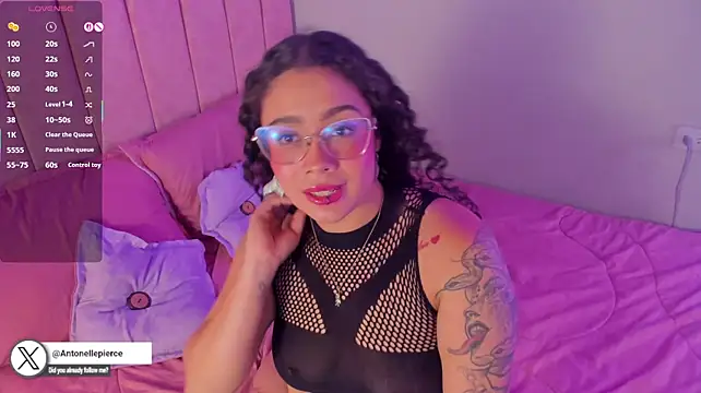 antonelllepiercee Live XXX-Chat