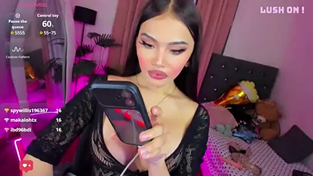 RueLoove69 Show Webcam