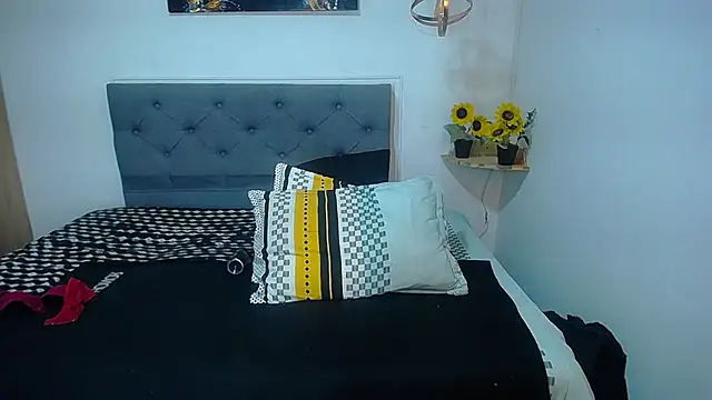 sasi_luna's Webcam Show