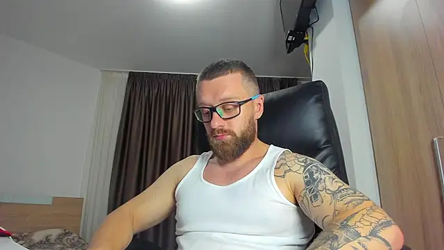 Živý XXX chat Findom_guy