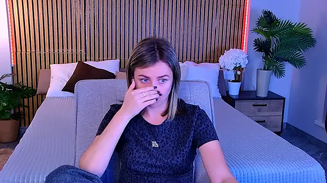 EmeraldGlow – Live XXX-chat