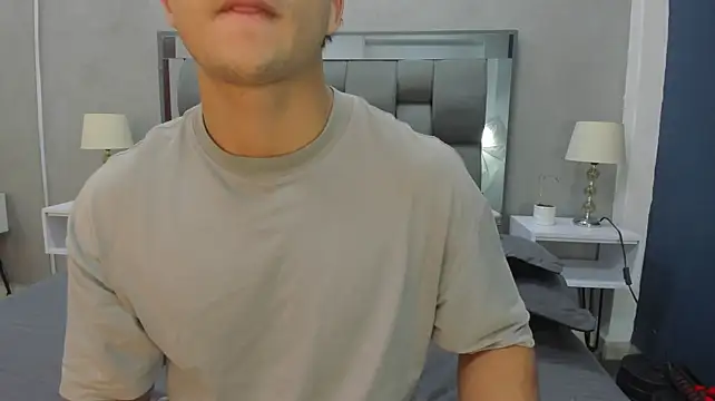 Chat XXX en directo de Charlie___Musk
