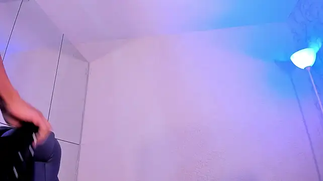 Živý XXX chat Simon_Axe