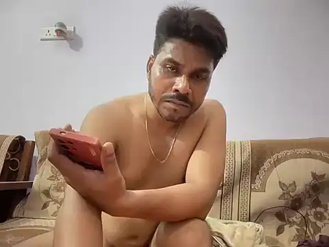 Raaz_5690 Show Webcam
