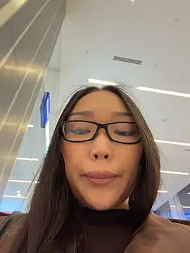 Chat XXX en directo de trytomakememoam