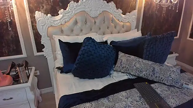JuliethMilf – Naživo XXX chat