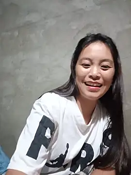 Alice-567's Live XXX Chat