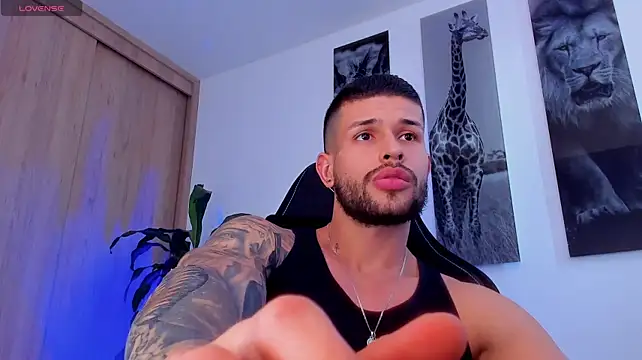 Santos_ramirez1 – Live XXX-chat