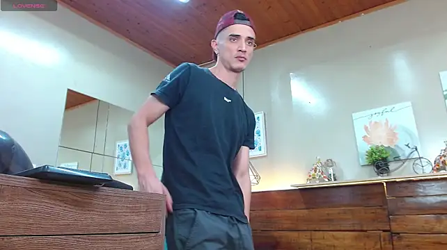 Chat +18 de FelipeFriendly ao vivo