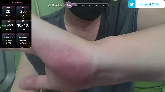 showtakQ Live XXX Chat