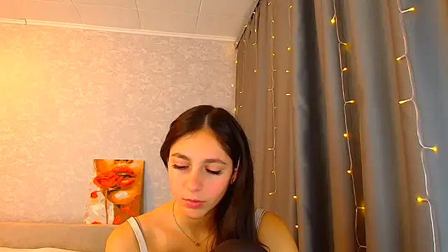 KissMeJulia's Live XXX Chat