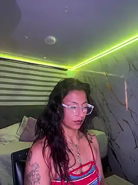 Chat XXX en directo de SamathaMay