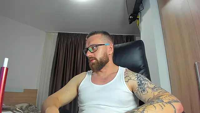 Findom_guy 라이브 XXX 채팅
