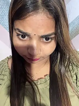 Chat XXX en directo de Aayra_Joshi