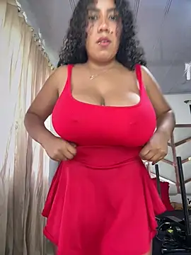 serena_willow Adlı Modelin Canlı XXX Sohbeti