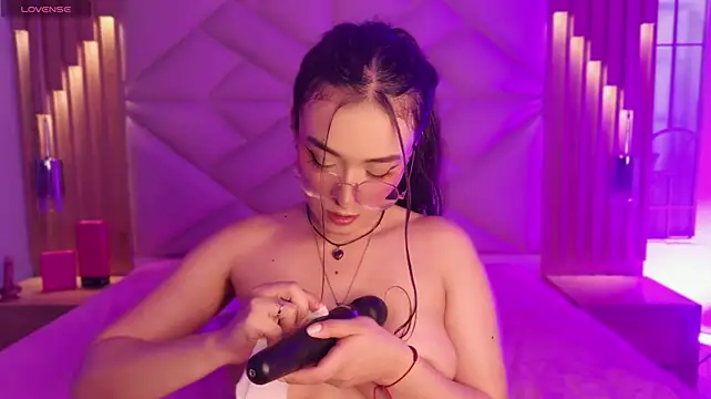 Chatroom XXX en direct de Ivory_Dlacour