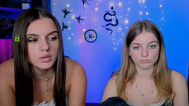 XXX chat uživo modela lisa_dark_